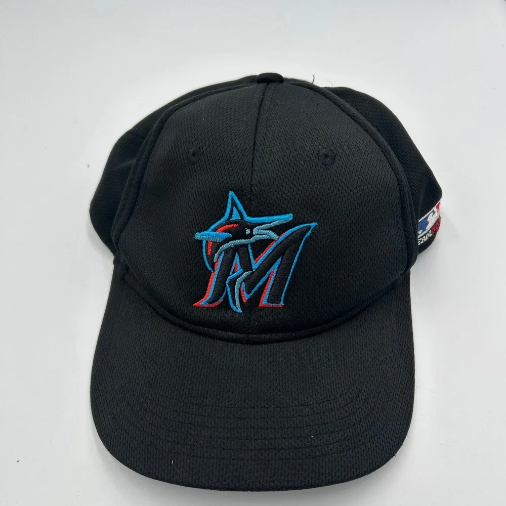 OC Sports Florida Marlins Hat Youth OSFM Black MLB Baseball Cap Adjustable